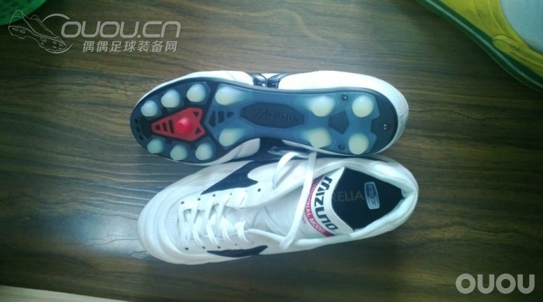 新手入美津浓morelia UL