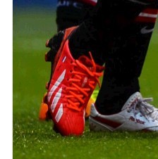 范大将军的新战靴 应该叫F11还是猎50?!!