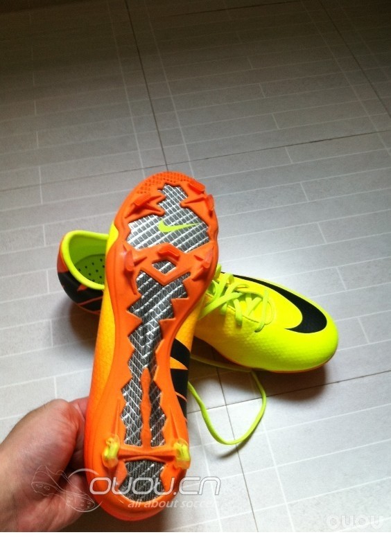 MV9柠檬黄 FG 巴萨球员版