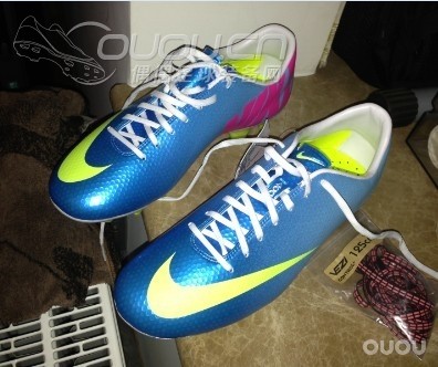 昨天到的两双新鞋  nike T90 LASER   刺客9HG顶级ACC