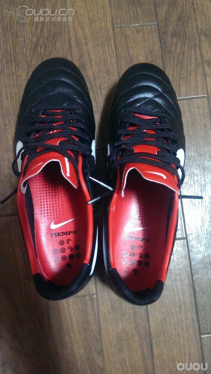 喜欢刺客,但大肥脚还是tiempo最舒服啊。。。