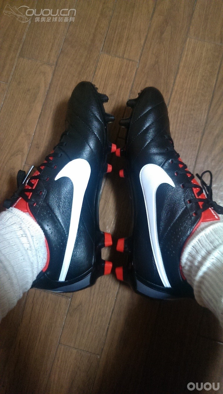 喜欢刺客,但大肥脚还是tiempo最舒服啊。。。