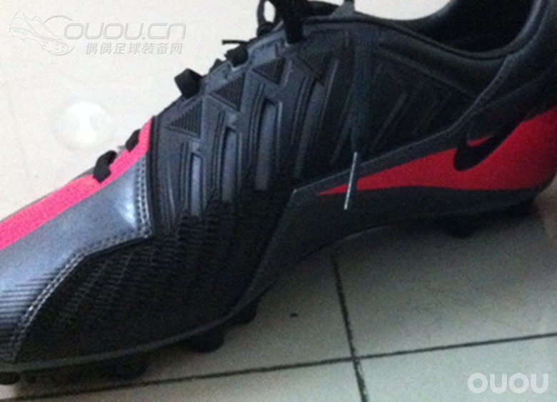 新入T90 strike AG,求大神们鉴定看看