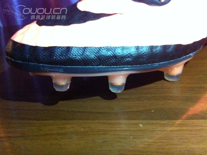 顶级毒蜂FG入手~~作业贴麻烦指点