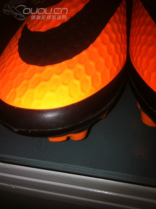 刚入手的毒蜂~唉,不提了,说多都是泪啊。*多图杀猫*