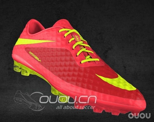 咬碎钢牙ID了一双毒蜂,三个月没有零花钱了。