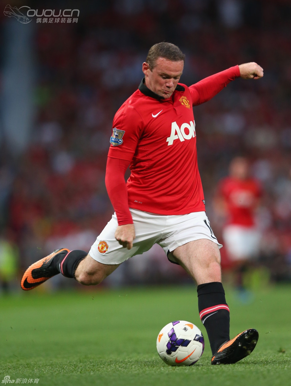 曼联对切尔西时范大将军自定义f50和鲁小胖的鞋底。。。