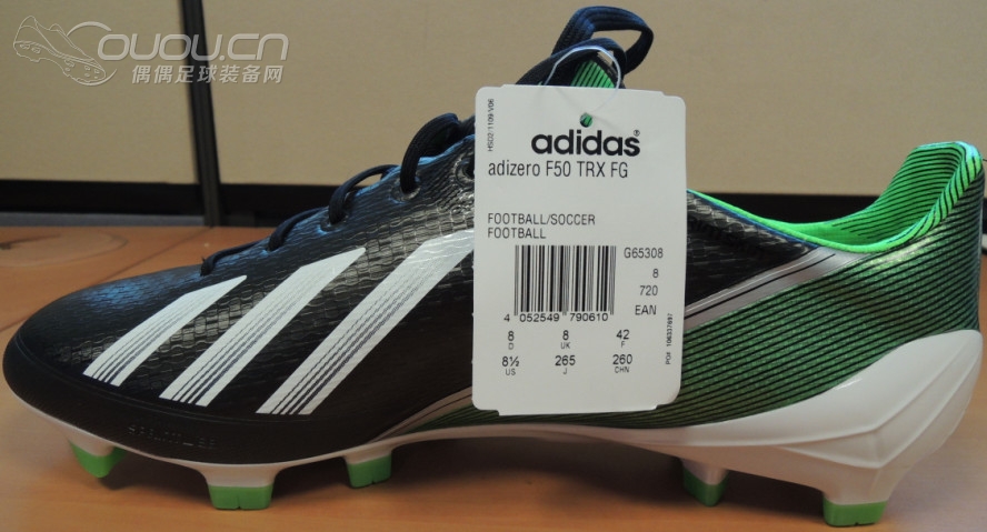 国内的ADIDAS 顶级足球鞋太贵!晒晒国外价格