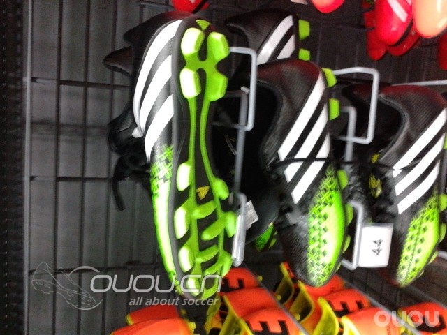 二个小时,试鞋12双,体会与小伙伴们分享。