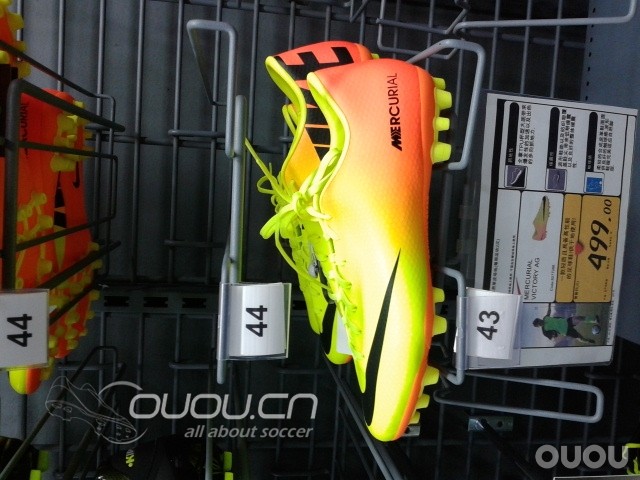 二个小时,试鞋12双,体会与小伙伴们分享。