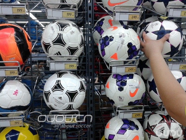 二个小时,试鞋12双,体会与小伙伴们分享。