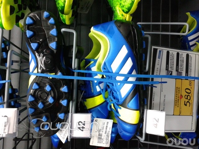 二个小时,试鞋12双,体会与小伙伴们分享。