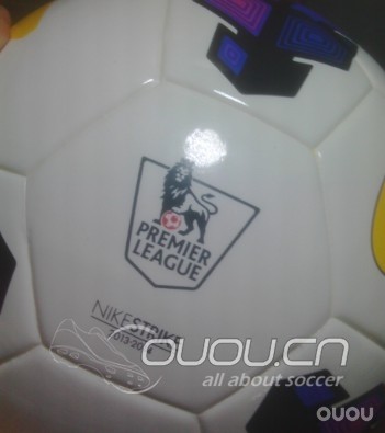 求助啊 ,帮忙看看一个中端的耐克足球真假