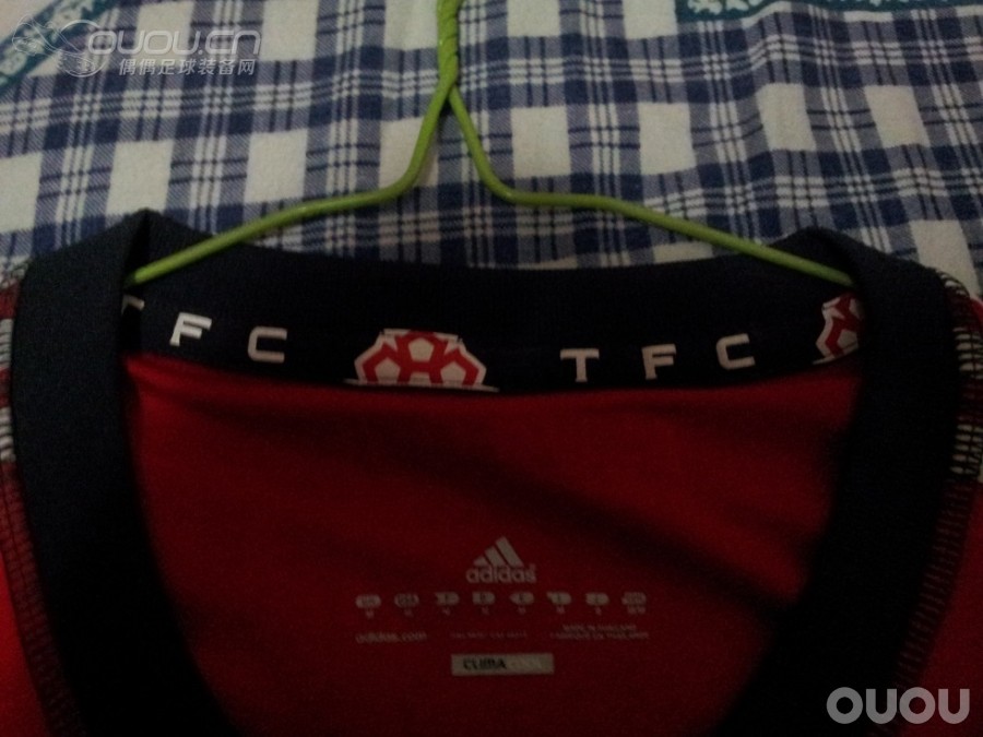 第一件球员版:MLS-Toronto FC!!好大的枫叶!!