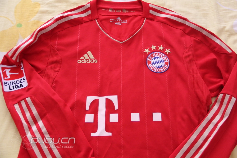 又是一件更衣室版球衣