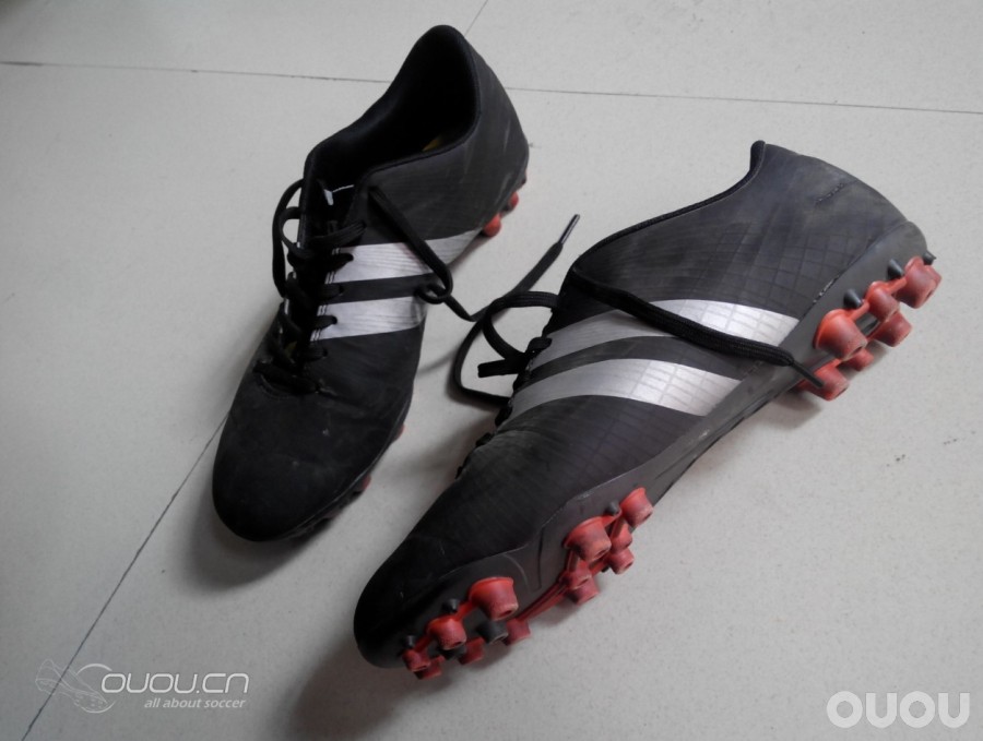 晒晒自己的屌丝装备