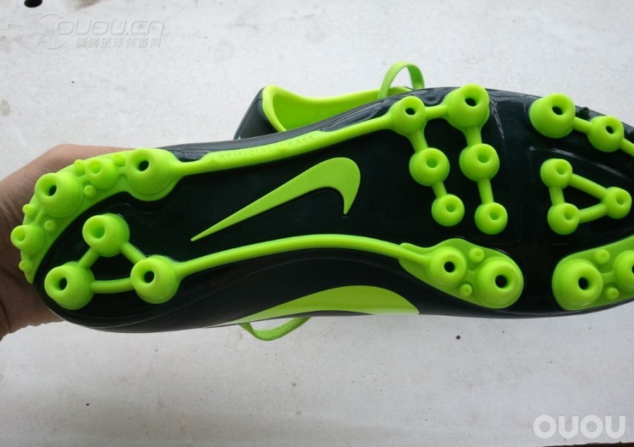 网上淘的 大神们来看看 正不正 刺客8中端