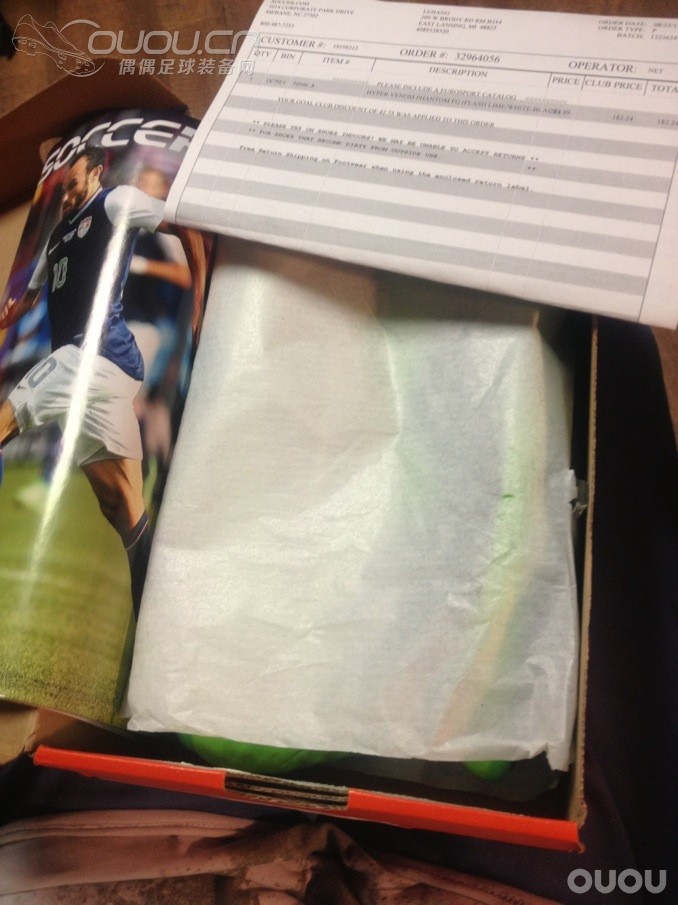 听说这是伊布代言配色?这不早上了很久了么。。。附全家福。