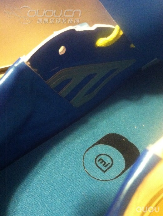 简单说说今天入得两双白菜,Predator 次顶级,F50次顶级