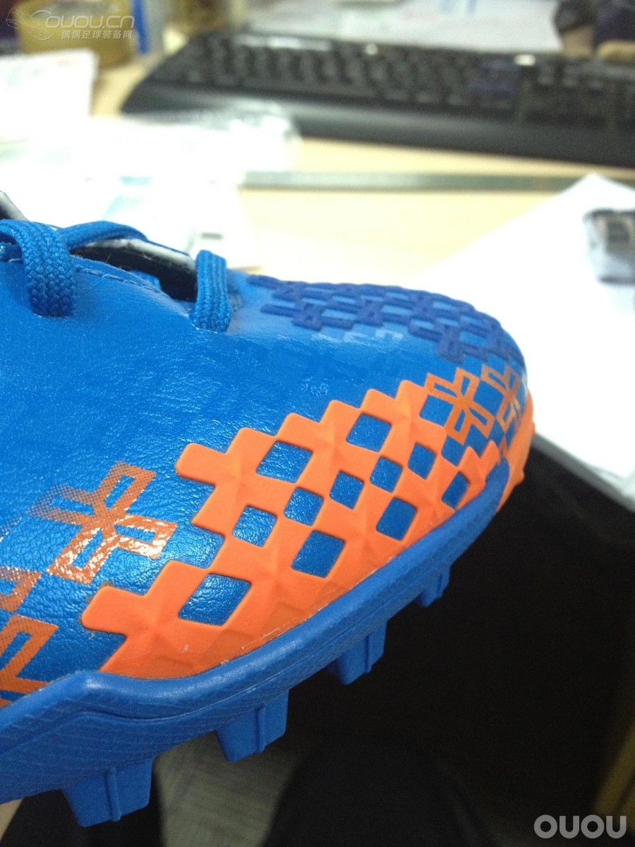 咬牙购入第一双次顶战靴,猎鹰12 ii lz absolion tf 静态鉴赏,更新实战测评