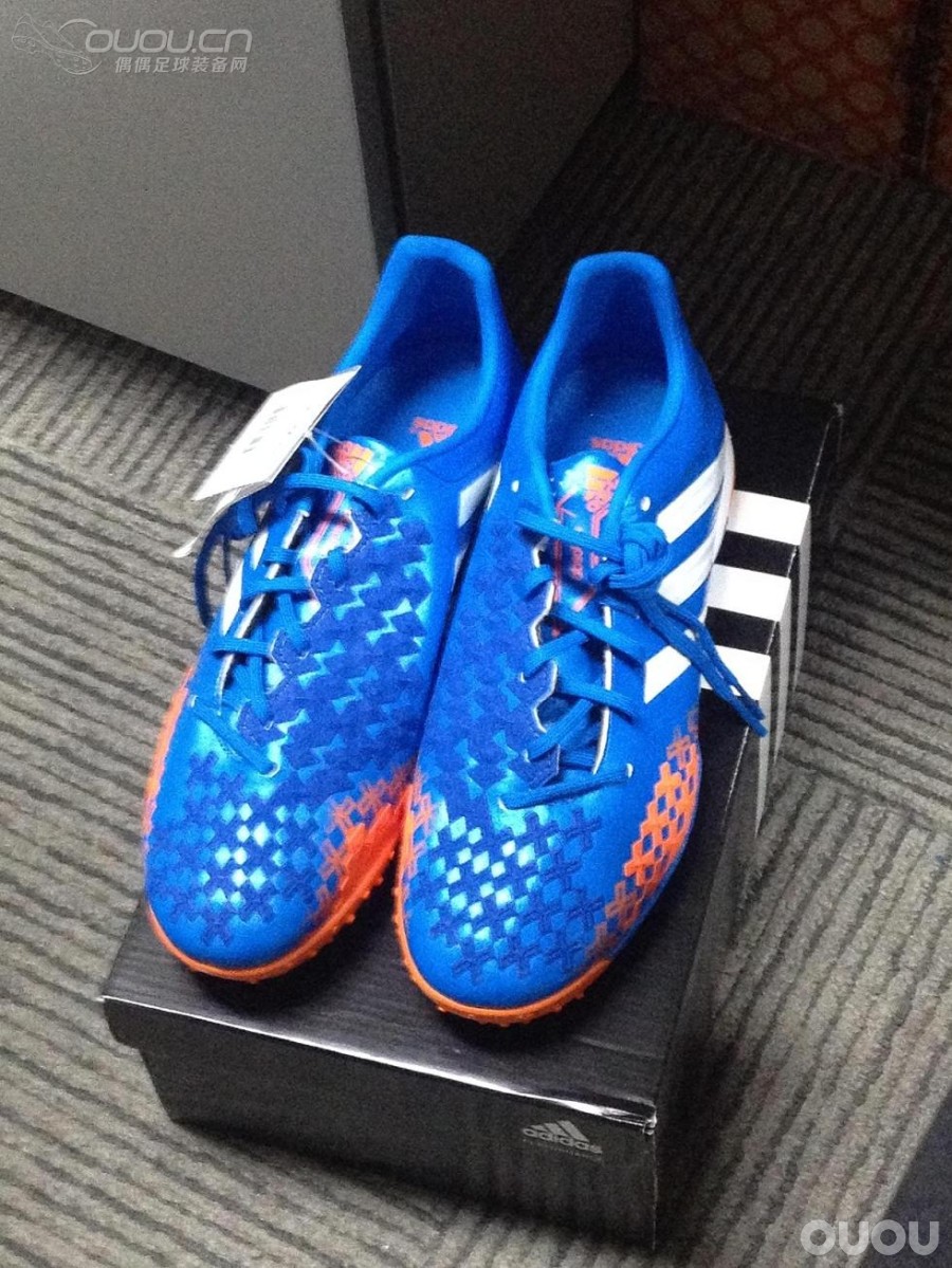 咬牙购入第一双次顶战靴,猎鹰12 ii lz absolion tf 静态鉴赏,更新实战测评