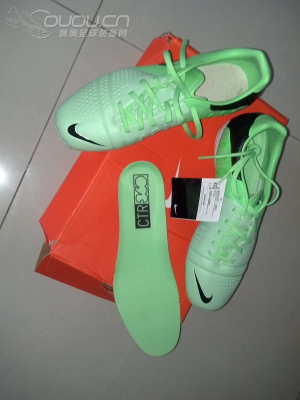 亮一下,本人今天刚到的 小骚鞋。