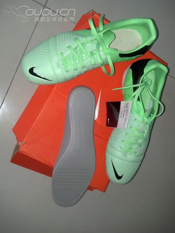 亮一下,本人今天刚到的 小骚鞋。