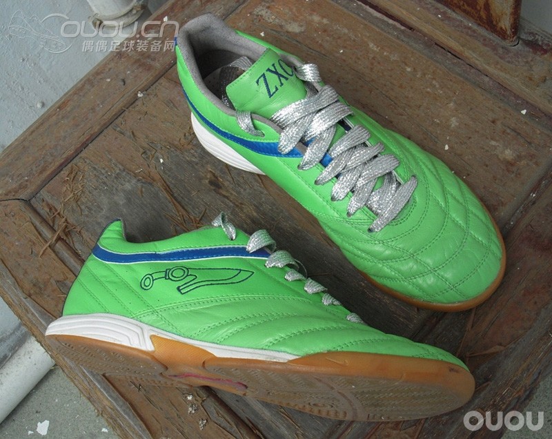 灵鹰飞上街头–平底版灵鹰定制