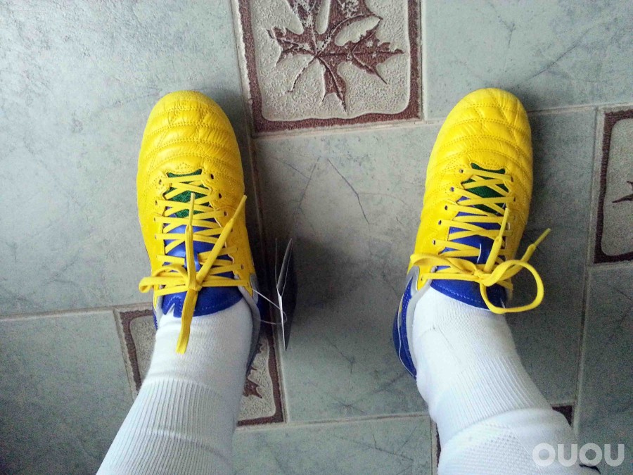 新入里格拉3代顶级袋鼠皮亮黄色,大家共赏~!