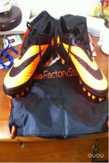 看偶偶们都收了毒锋,身为屌丝的我也手痒痒了。