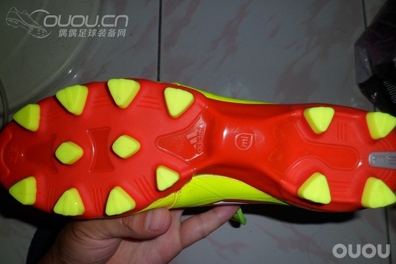 PDS的adizero TRX HG,等了小半个月,今天刚到,show一下