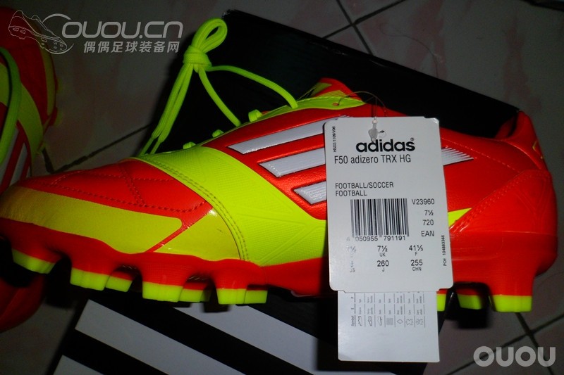 PDS的adizero TRX HG,等了小半个月,今天刚到,show一下