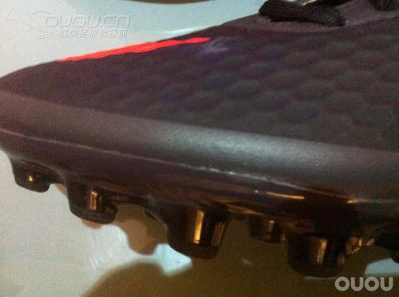 屌丝的第二双毒蜂。。。