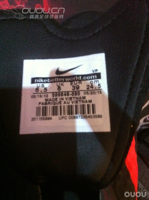 屌丝的第二双毒蜂。。。