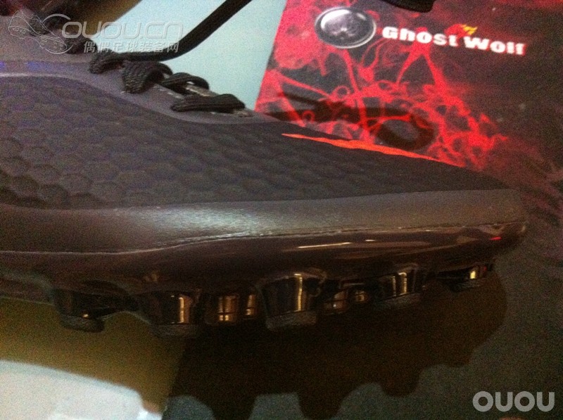 屌丝的第二双毒蜂。。。