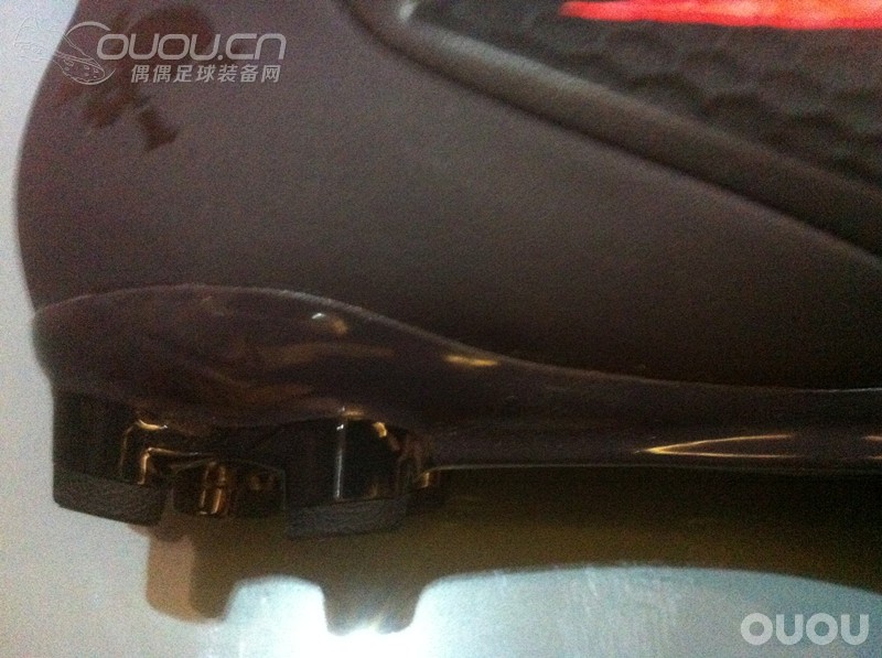 屌丝的第二双毒蜂。。。