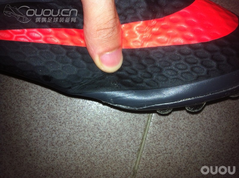 屌丝的第二双毒蜂。。。