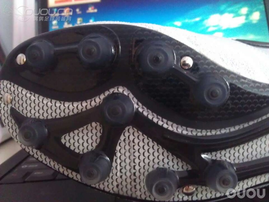 请大仙帮忙鉴定一下 这双里格拉 刚入手的!