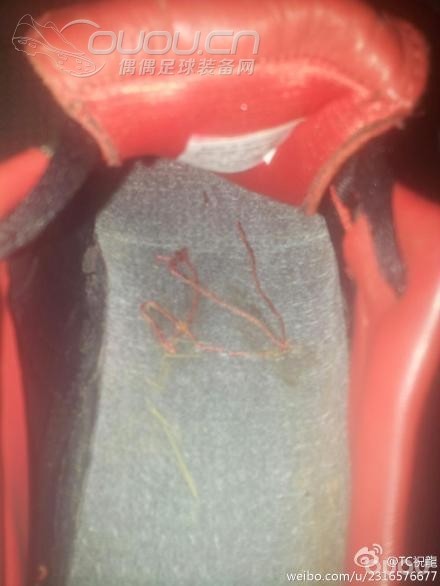 predator6. 2002韩日世界杯经典款。