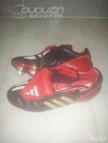 predator6. 2002韩日世界杯经典款。