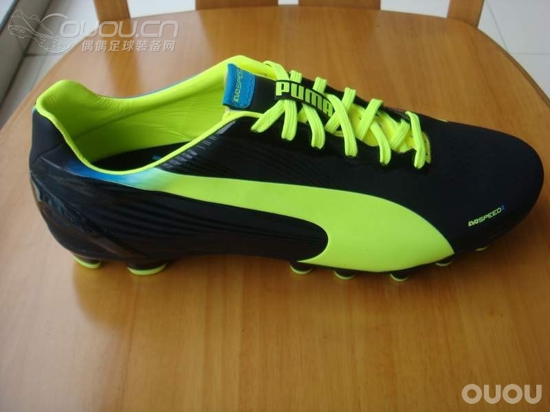 最近看上的鞋子,麻烦大家给点意见,选个其中较好的