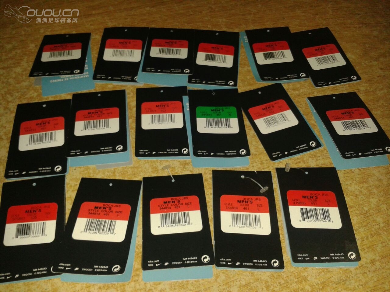 我朋友收集的2014博卡主场球员版,真是太亮了!~