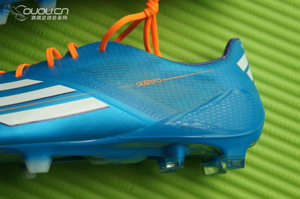 号称只有99克的第四代 F50 ,真心薄啊