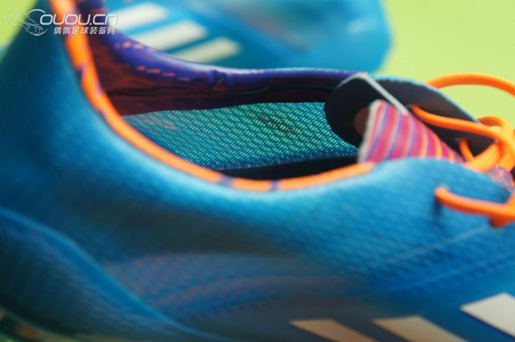 号称只有99克的第四代 F50 ,真心薄啊