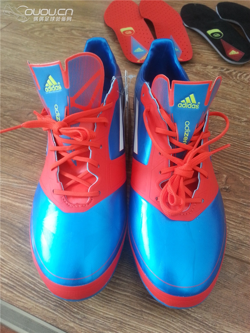 求鉴定F50 2代,谢谢大家。