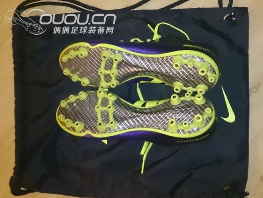 刚收到的刺客9顶级AG就拿去下地了