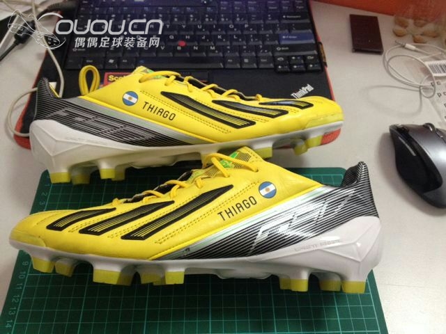 有木有梅西落场的感觉!