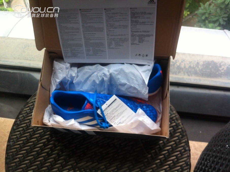 全新猎鹰13配色