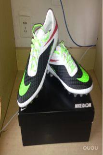 最近入的几双球鞋和一些装备