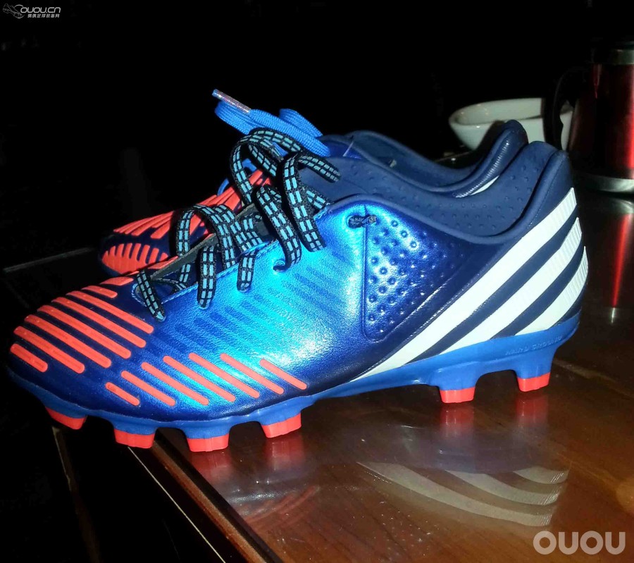 新入猎12顶级日本版HG,爽歪歪,还有南非世界杯足球和联合会用球!!!